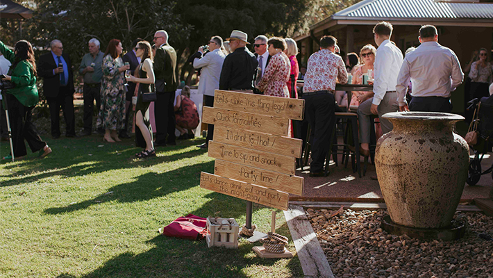 Weddings at Taronga Western Plains Zoo